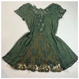 Lace top